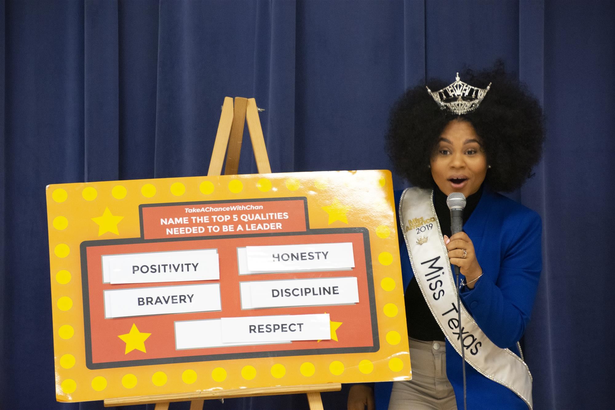 Miss Texas 2019 Makes Memorable Appearance at Rockbrook Elementary